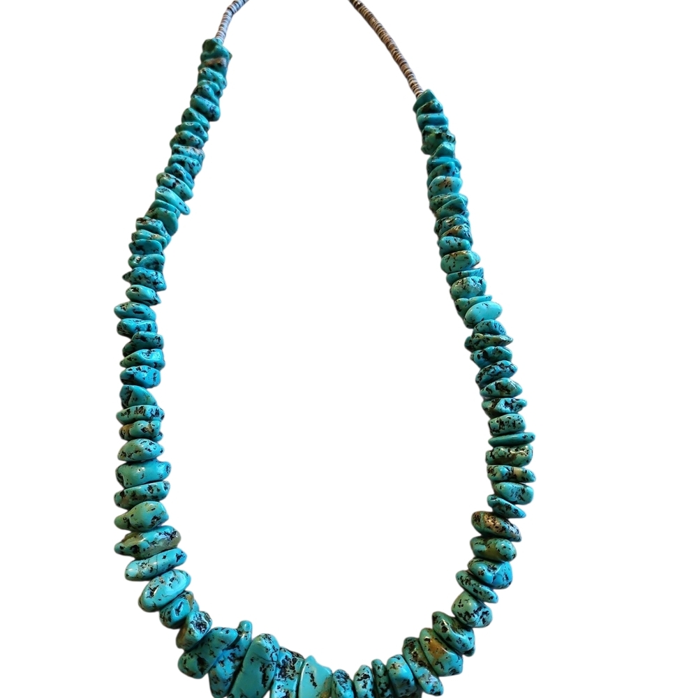 Turquoise Beaded Necklace - Picture 2 of 4